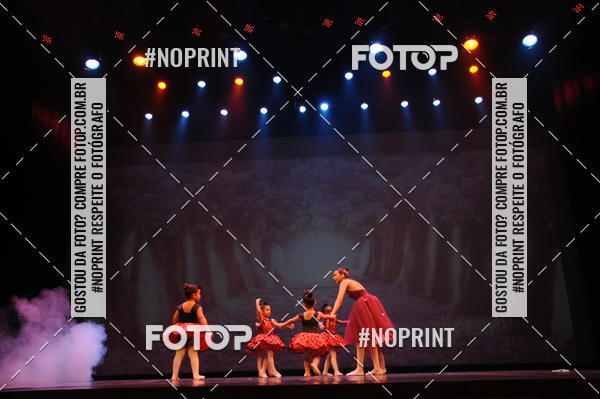 Buy your photos of the eventJardim Secreto - Espetaculo de Dana on Fotop