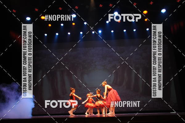 Buy your photos of the eventJardim Secreto - Espetaculo de Dana on Fotop