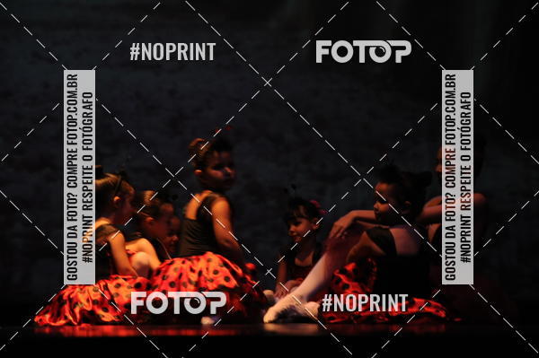 Buy your photos of the eventJardim Secreto - Espetaculo de Dana on Fotop