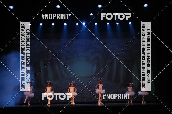 Buy your photos of the eventJardim Secreto - Espetaculo de Dana on Fotop