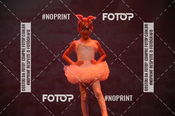 Buy your photos of the eventJardim Secreto - Espetaculo de Dana on Fotop