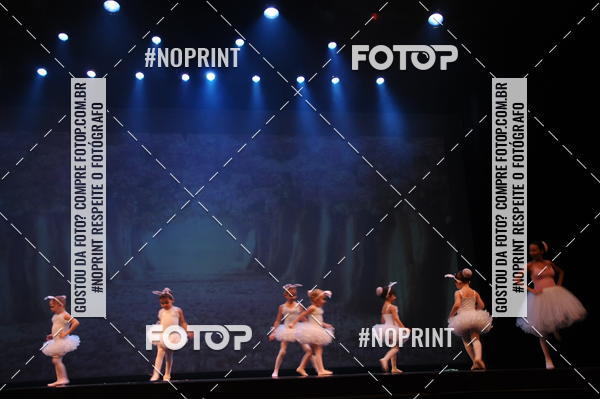 Buy your photos of the eventJardim Secreto - Espetaculo de Dana on Fotop