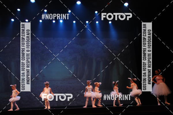 Buy your photos of the eventJardim Secreto - Espetaculo de Dana on Fotop