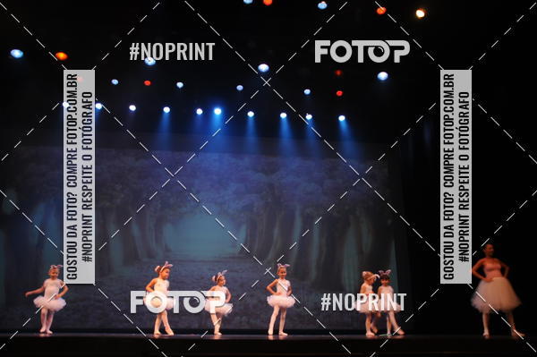 Buy your photos of the eventJardim Secreto - Espetaculo de Dana on Fotop