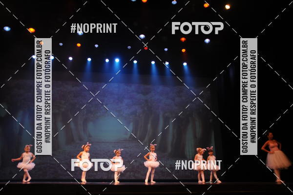 Buy your photos of the eventJardim Secreto - Espetaculo de Dana on Fotop