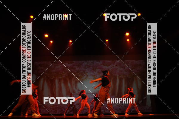 Buy your photos of the eventJardim Secreto - Espetaculo de Dana on Fotop