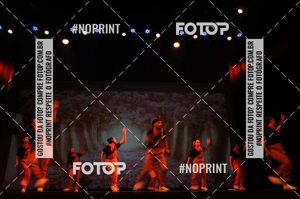 Buy your photos of the eventJardim Secreto - Espetaculo de Dana on Fotop