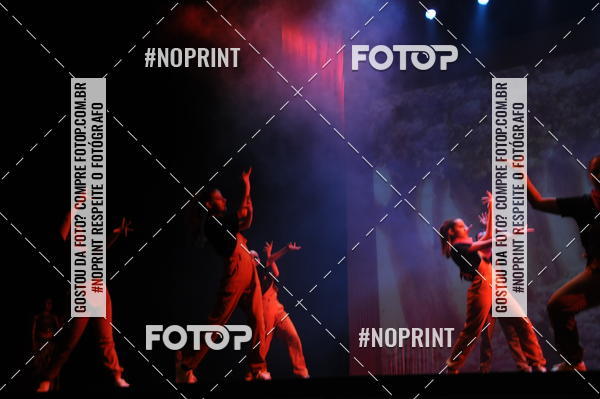 Buy your photos of the eventJardim Secreto - Espetaculo de Dana on Fotop