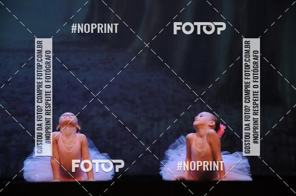 Buy your photos of the eventJardim Secreto - Espetaculo de Dana on Fotop