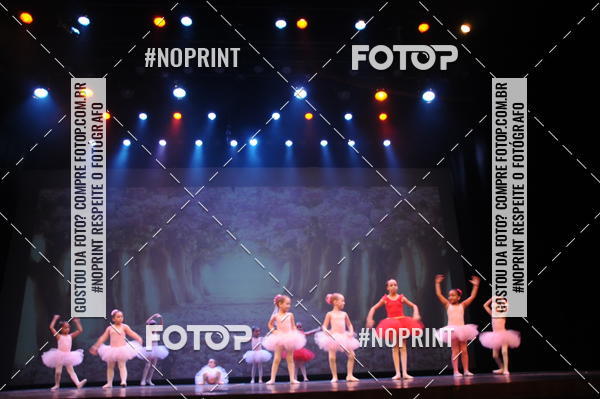 Buy your photos of the eventJardim Secreto - Espetaculo de Dana on Fotop