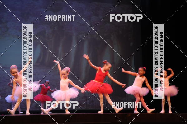 Buy your photos of the eventJardim Secreto - Espetaculo de Dana on Fotop