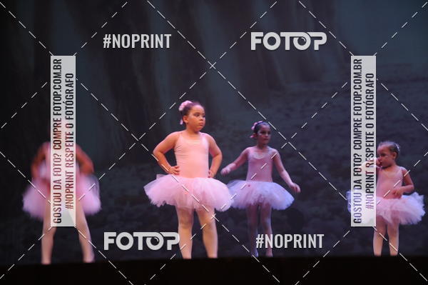 Buy your photos of the eventJardim Secreto - Espetaculo de Dana on Fotop