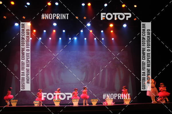 Buy your photos of the eventJardim Secreto - Espetaculo de Dana on Fotop