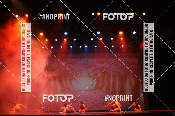 Buy your photos of the eventJardim Secreto - Espetaculo de Dana on Fotop