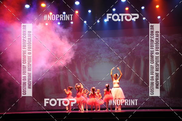 Buy your photos of the eventJardim Secreto - Espetaculo de Dana on Fotop