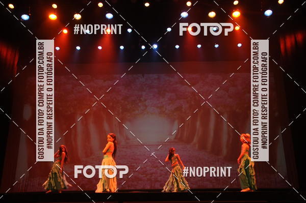 Buy your photos of the eventJardim Secreto - Espetaculo de Dana on Fotop