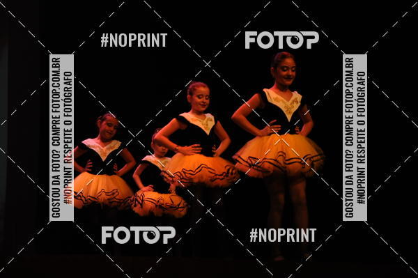 Buy your photos of the eventJardim Secreto - Espetaculo de Dana on Fotop