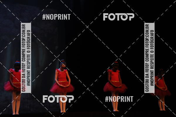 Buy your photos of the eventJardim Secreto - Espetaculo de Dana on Fotop