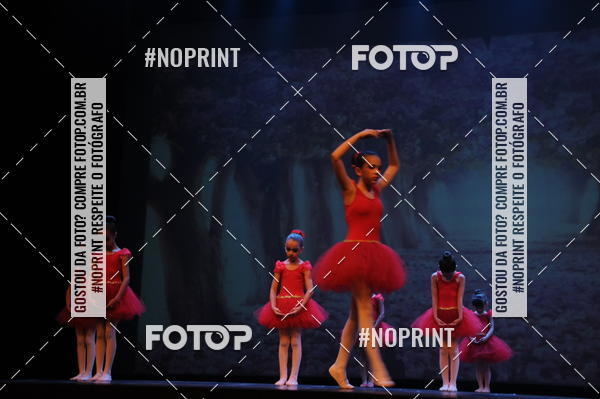 Buy your photos of the eventJardim Secreto - Espetaculo de Dana on Fotop