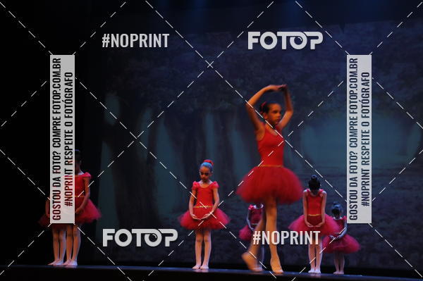 Buy your photos of the eventJardim Secreto - Espetaculo de Dana on Fotop