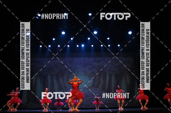 Buy your photos of the eventJardim Secreto - Espetaculo de Dana on Fotop