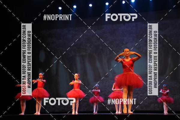 Buy your photos of the eventJardim Secreto - Espetaculo de Dana on Fotop