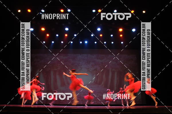 Buy your photos of the eventJardim Secreto - Espetaculo de Dana on Fotop