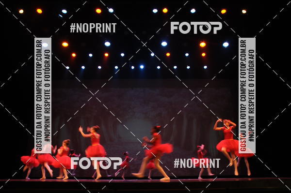 Buy your photos of the eventJardim Secreto - Espetaculo de Dana on Fotop