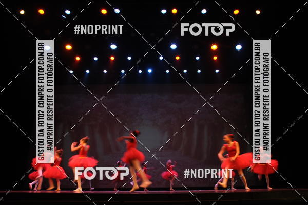 Buy your photos of the eventJardim Secreto - Espetaculo de Dana on Fotop