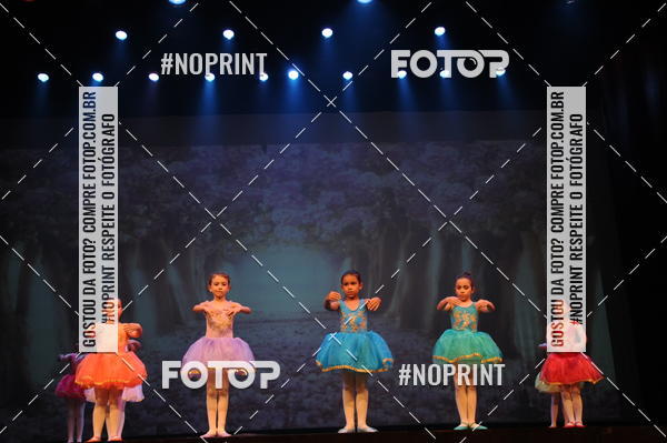 Buy your photos of the eventJardim Secreto - Espetaculo de Dana on Fotop