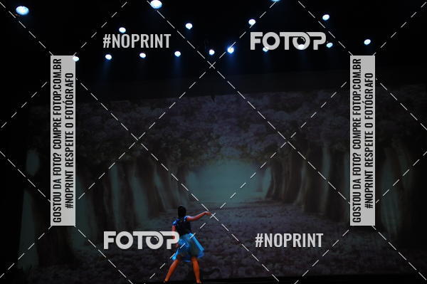 Buy your photos of the eventJardim Secreto - Espetaculo de Dana on Fotop