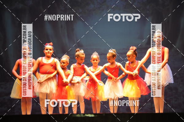 Buy your photos of the eventJardim Secreto - Espetaculo de Dana on Fotop