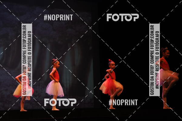 Buy your photos of the eventJardim Secreto - Espetaculo de Dana on Fotop