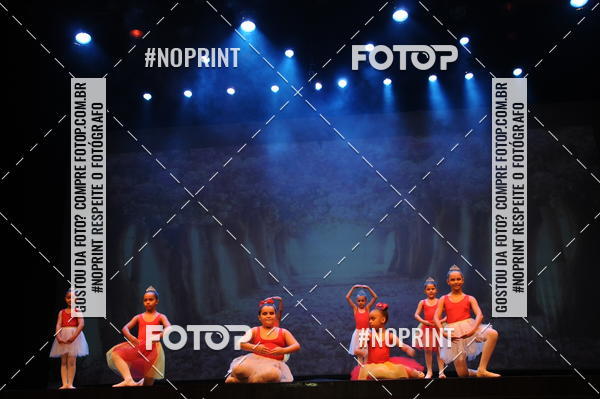 Buy your photos of the eventJardim Secreto - Espetaculo de Dana on Fotop