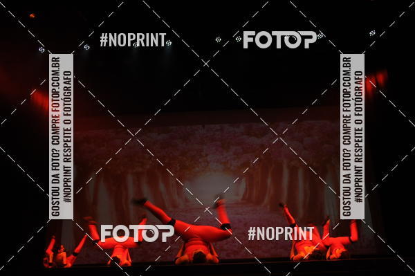 Buy your photos of the eventJardim Secreto - Espetaculo de Dana on Fotop