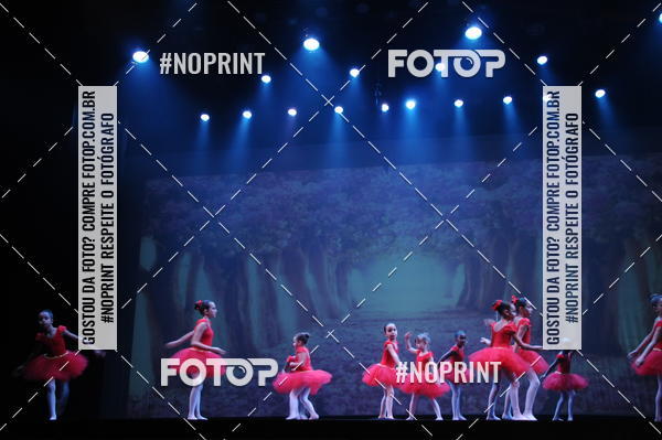 Buy your photos of the eventJardim Secreto - Espetaculo de Dana on Fotop