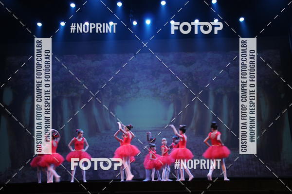 Buy your photos of the eventJardim Secreto - Espetaculo de Dana on Fotop