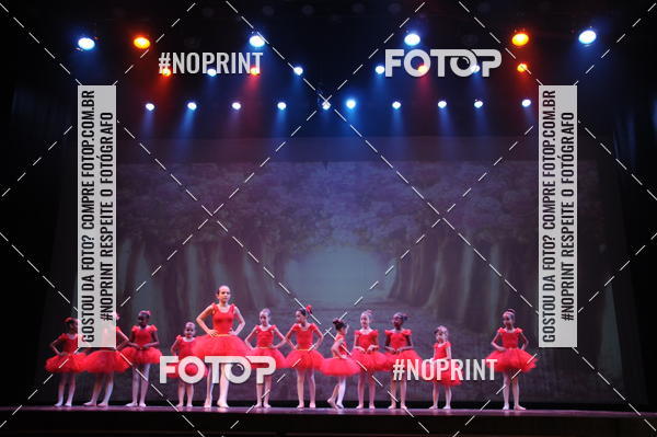 Buy your photos of the eventJardim Secreto - Espetaculo de Dana on Fotop