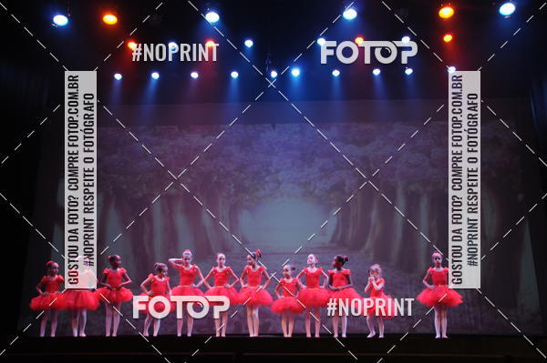 Buy your photos of the eventJardim Secreto - Espetaculo de Dana on Fotop