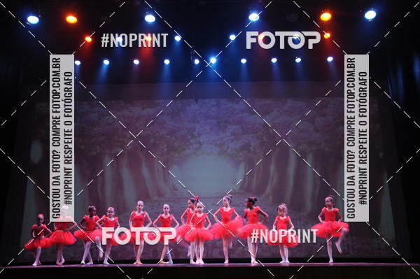 Buy your photos of the eventJardim Secreto - Espetaculo de Dana on Fotop