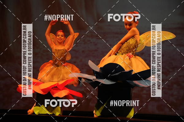 Buy your photos of the eventJardim Secreto - Espetaculo de Dana on Fotop