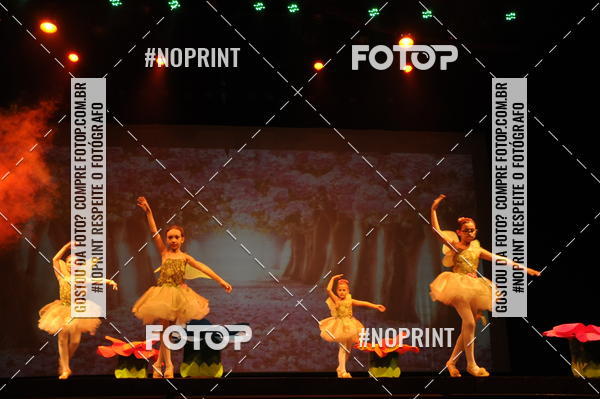 Buy your photos of the eventJardim Secreto - Espetaculo de Dana on Fotop