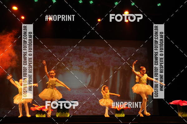 Buy your photos of the eventJardim Secreto - Espetaculo de Dana on Fotop