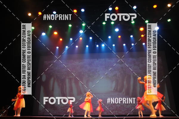 Buy your photos of the eventJardim Secreto - Espetaculo de Dana on Fotop