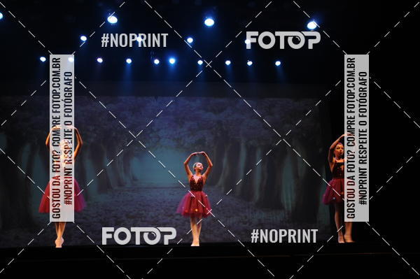 Buy your photos of the eventJardim Secreto - Espetaculo de Dana on Fotop