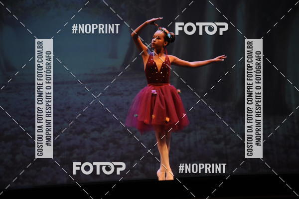 Buy your photos of the eventJardim Secreto - Espetaculo de Dana on Fotop