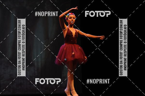 Buy your photos of the eventJardim Secreto - Espetaculo de Dana on Fotop