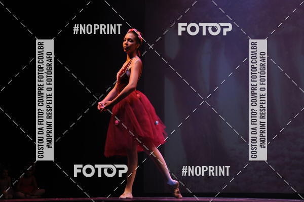 Buy your photos of the eventJardim Secreto - Espetaculo de Dana on Fotop