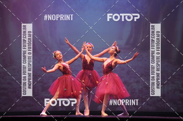 Buy your photos of the eventJardim Secreto - Espetaculo de Dana on Fotop