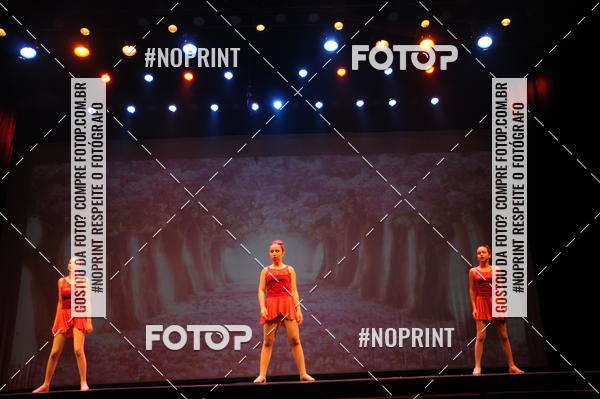 Buy your photos of the eventJardim Secreto - Espetaculo de Dana on Fotop